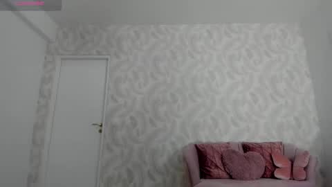 Snapshot of _elysa chatting on 09.27.25 Elysa online show from 09.27.25