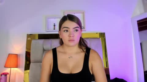 Isabella online show from 01.07.25