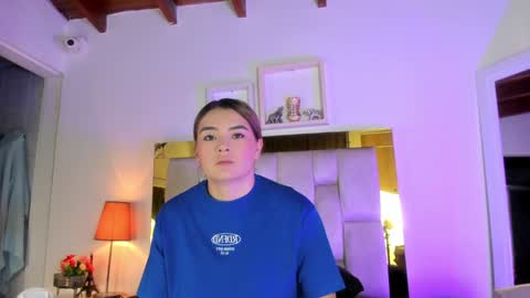 Isabella online show from 01.31.25