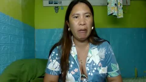 Snapshot of _extasy_4you chatting on 10.17.25 _extasy_4you online show from 10.17.25
