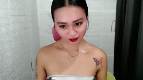 Snapshot of _fannywell chatting on 10.11.25 STEFFANNY WELL. online show from 10.11.25