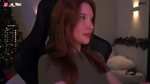 Snapshot of _gardenofeden_ chatting on 01.22.25 gardenofeden online show from 01.22.25