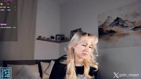 Rina online show from 11.22.25