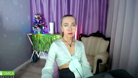 _greybunny_ online show from 01.12.25