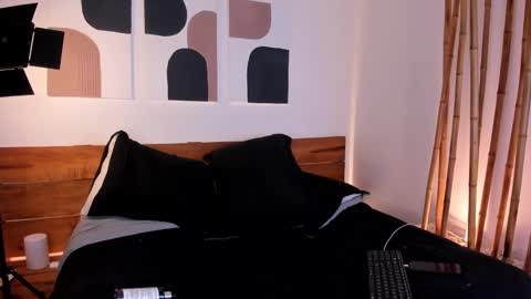 Snapshot of _hanna_johnson_ chatting on 03.09.25 Hanna johnson online show from 03.09.25