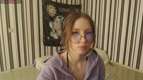 Snapshot of _hanna_moon_ chatting on 10.02.25 Hannaolotl online show from 10.02.25