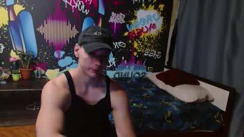 _happydayleon_ online show from 09.15.25