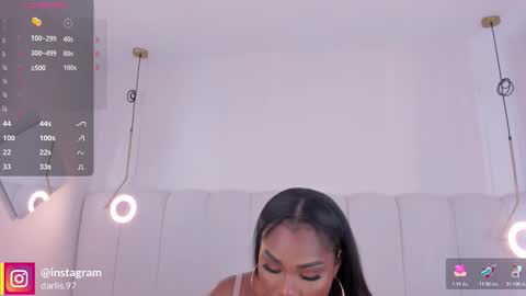 Darlis  online show from 10.18.25