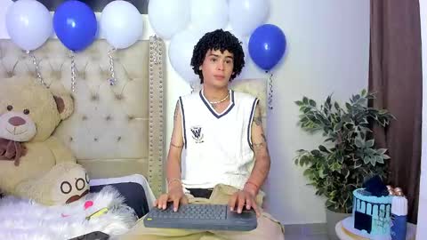 Jay online show from 02.10.25