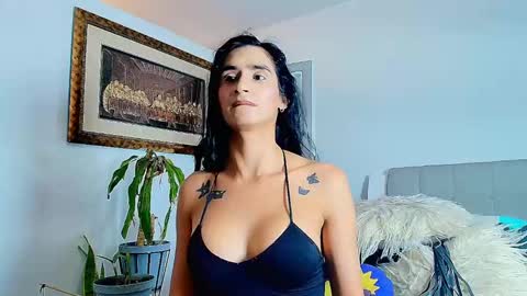 Snapshot of _jade_2 chatting on 09.10.25 Jade  online show from 09.10.25