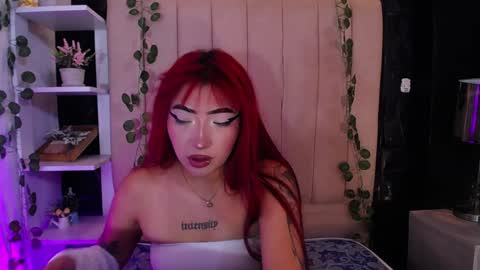 Mia online show from 02.03.25