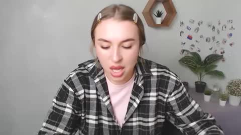 Jolia online show from 09.26.25