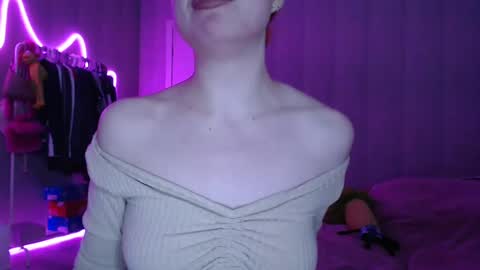 Snapshot of _katemiller_ chatting on 12.26.24 katemiller online show from 12.26.24