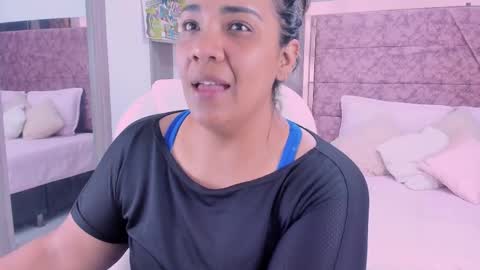 NAILHA SAJANI  online show from 02.10.25