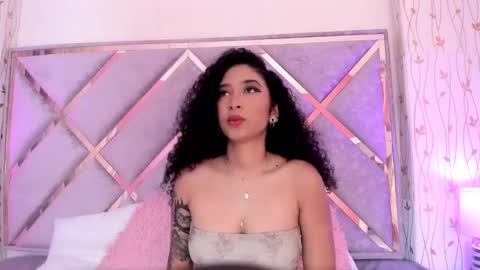 Lanna  online show from 01.16.25