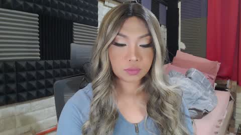 Snapshot of _lexie_hart chatting on 02.05.25 lexie online show from 02.05.25