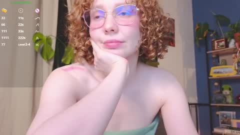 Snapshot of _lightmyfire chatting on 01.09.25 Salome   Lovense always on from 5 tk   My content and your custom requests  online show from 01.09.25