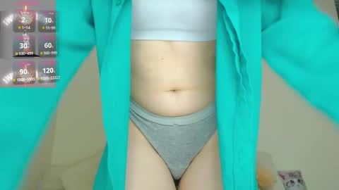 Snapshot of _little_misss chatting on 01.23.25 Mila online show from 01.23.25