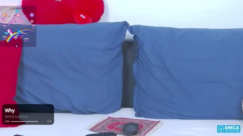 Snapshot of _lorik chatting on 09.13.25   online show from 09.13.25