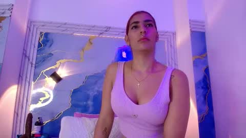 Lorrayne online show from 11.29.25