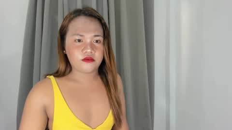 Snapshot of _lovelyyan69_ chatting on 02.27.25 _lovelyyan69_ online show from 02.27.25