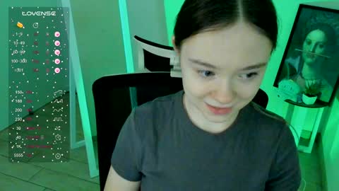 Snapshot of _margoqueen_ chatting on 12.04.24 Margo online show from 12.04.24