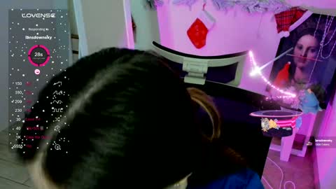 Snapshot of _margoqueen_ chatting on 12.11.24 Margo online show from 12.11.24