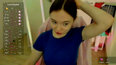 Snapshot of _margoqueen_ chatting on 12.14.24 Margo online show from 12.14.24