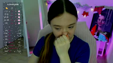 Snapshot of _margoqueen_ chatting on 12.18.24 Margo online show from 12.18.24