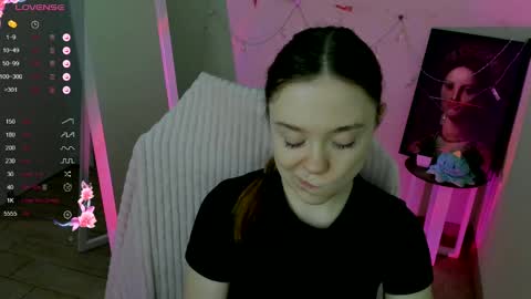 Snapshot of _margoqueen_ chatting on 02.11.25 Margo online show from 02.11.25