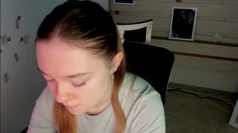 Snapshot of _margoqueen_ chatting on 03.02.25 Margo online show from 03.02.25