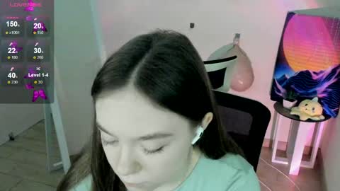 Snapshot of _margoqueen_ chatting on 03.03.25 Margo online show from 03.03.25