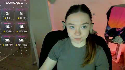 Snapshot of _margoqueen_ chatting on 09.27.25 Margo online show from 09.27.25