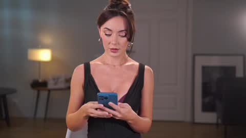 Snapshot of _mariarty_ chatting on 01.16.25 Marie - -25 discount online show from 01.16.25