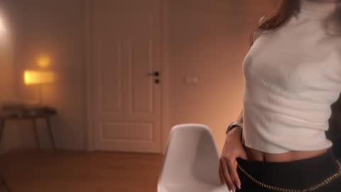 Snapshot of _mariarty_ chatting on 09.17.25 Marie - -25 discount online show from 09.17.25