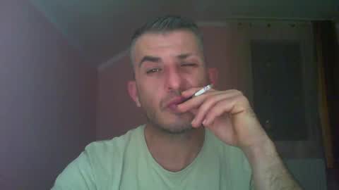 Snapshot of _marrrio chatting on 12.19.24 _marrrio online show from 12.19.24