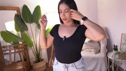 Megan online show from 11.04.25