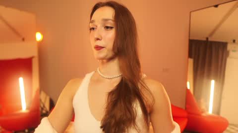 Snapshot of _meganmeow_ chatting on 01.17.25 Saturday - start 2030-2130 GMT online show from 01.17.25