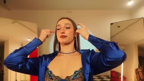 Snapshot of _meganmeow_ chatting on 01.23.25 Saturday - start 2030-2130 GMT online show from 01.23.25