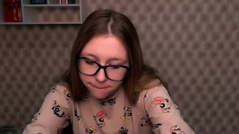 Snapshot of _miraterri_ chatting on 03.03.25 Mira online show from 03.03.25