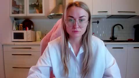 Eva online show from 10.20.25