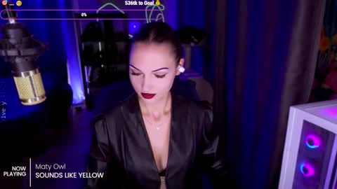 Mistress Milana online show from 10.17.25
