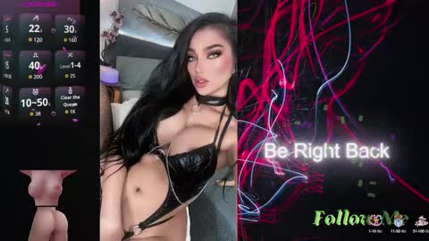 Snapshot of _morganmoore_ chatting on 09.26.25 MORGAN KEEP ON FOLLOWING online show from 09.26.25