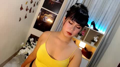 Snapshot of _mysticdoll_ chatting on 09.22.25 _mysticdoll_ online show from 09.22.25