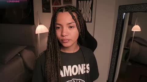 Nati - Independ model online show from 09.30.25