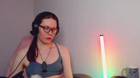 Snapshot of _nymphomaniac__ chatting on 02.25.25 Tracy online show from 02.25.25