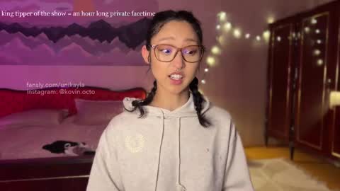 Mikayla online show from 02.15.25