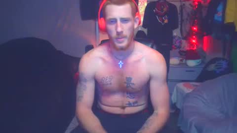 Snapshot of _redxxx chatting on 12.18.24 REDxxx online show from 12.18.24