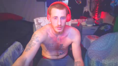 Snapshot of _redxxx chatting on 12.23.24 REDxxx online show from 12.23.24
