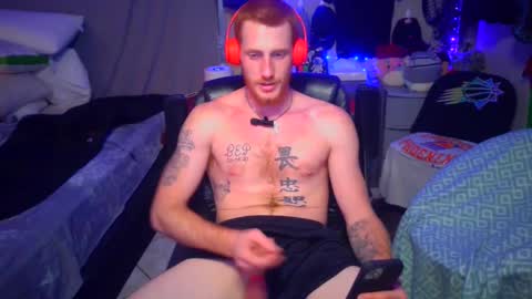 Snapshot of _redxxx chatting on 12.23.24 REDxxx online show from 12.23.24